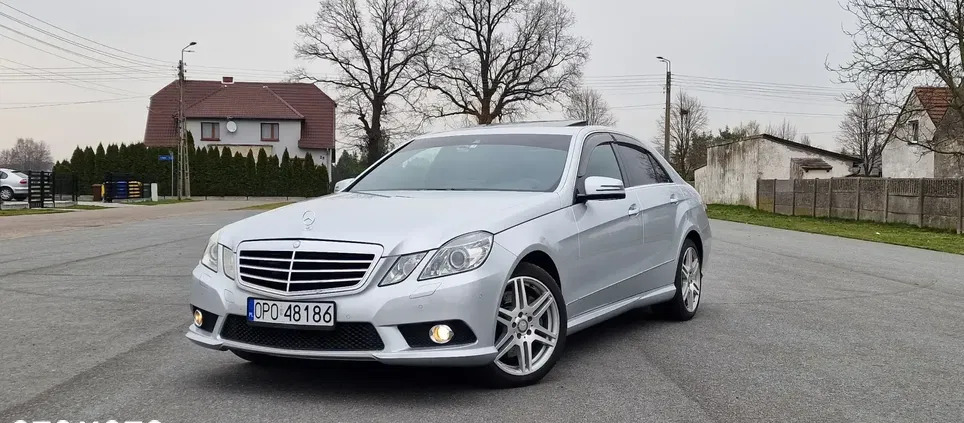 samochody osobowe Mercedes-Benz Klasa E cena 127000 przebieg: 112000, rok produkcji 2009 z Konstantynów Łódzki